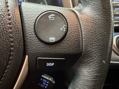 Used 2015 Toyota RAV4 Limited w/ Technology Package AWD/4WD image 11