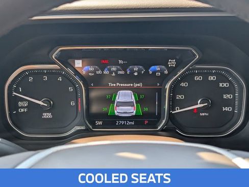 Used 2021 GMC Yukon Denali AWD/4WD image 18