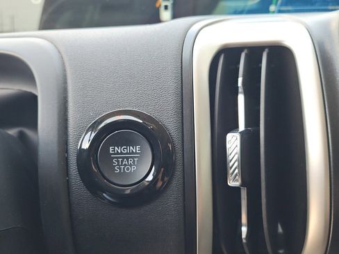 Used 2025 Ford Expedition Max Active image 25