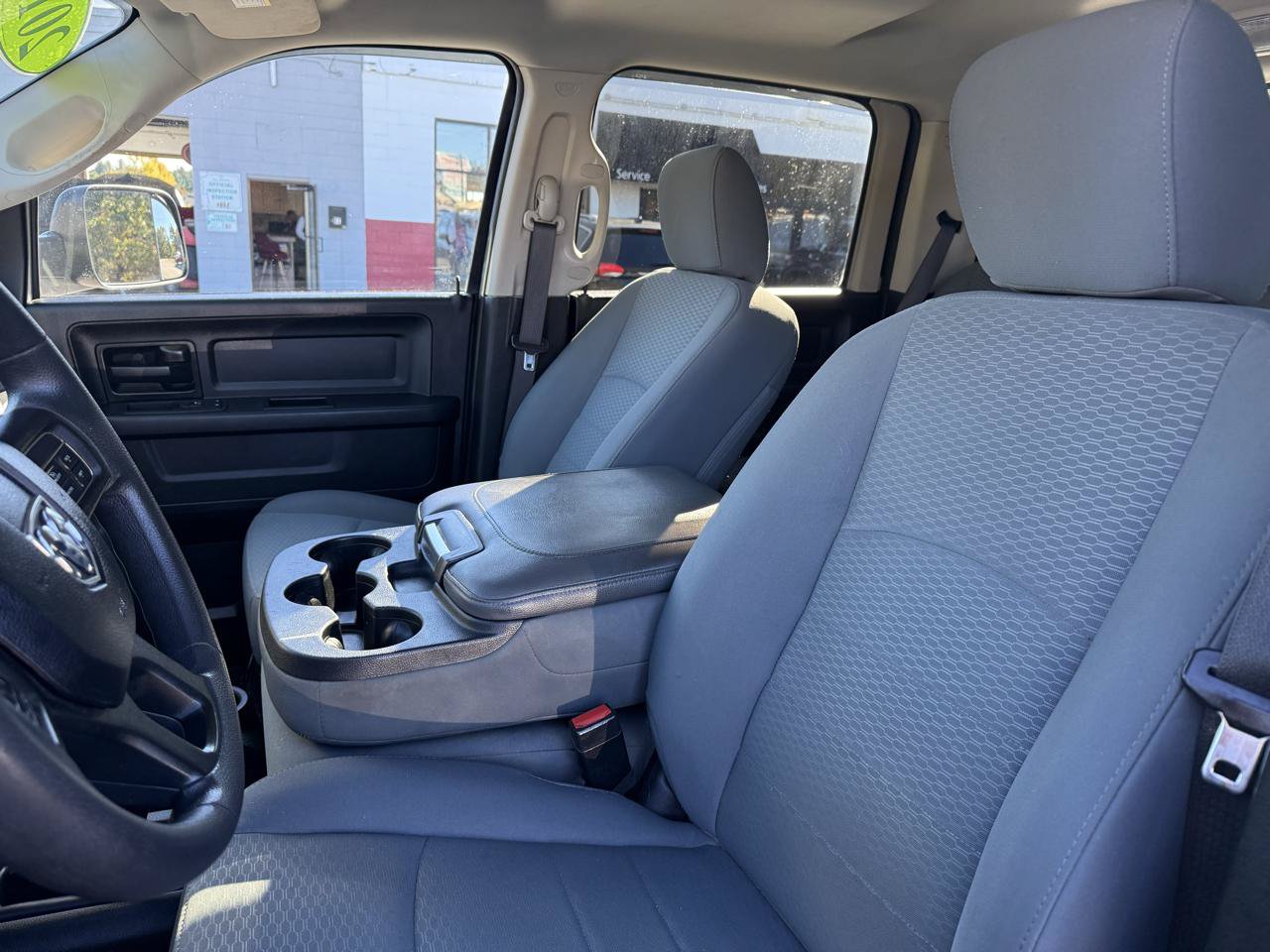 Used 2018 RAM 2500 Tradesman w/ Chrome Appearance Group AWD/4WD image 26