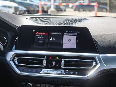 Used 2020 BMW 330i Sedan RWD image 14