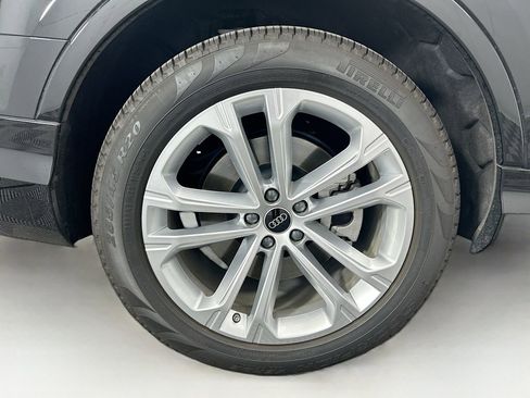 Used 2025 Audi Q7 3.0T Premium Plus w/ Premium Plus Package image 32