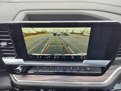 New 2026 GMC Sierra 1500 SLT w/ SLT Premium Plus Package image 13