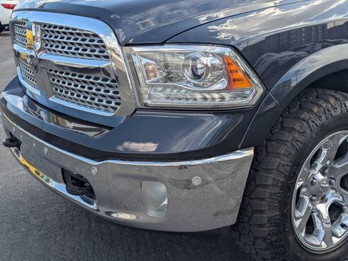 Used 2016 RAM 1500 Laramie w/ Convenience Group AWD/4WD image 13