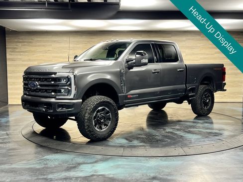 Used 2024 Ford F250 Lariat w/ Lariat Ultimate Package AWD/4WD image 9