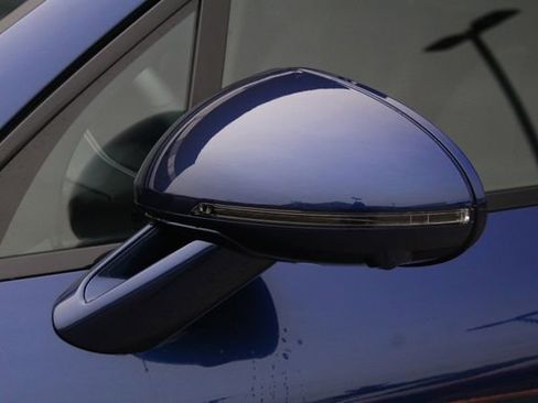 New 2026 Porsche Macan S image 14