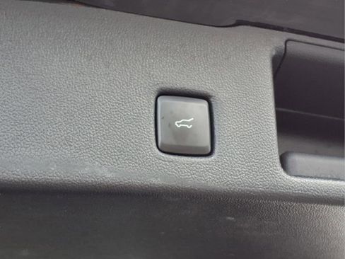 Used 2024 Ford Escape ST-Line Elite w/ Premium Technology Package image 31