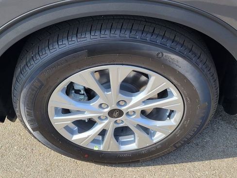 New 2025 Ford Escape Active image 11