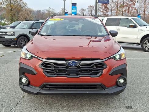Used 2024 Subaru Crosstrek 2.0i Premium w/ Crosstrek Mirror Package image 4