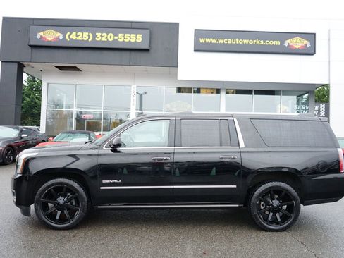 Used 2016 GMC Yukon XL Denali w/ Open Road Package image 2