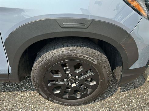 Used 2023 Honda Passport TrailSport image 7