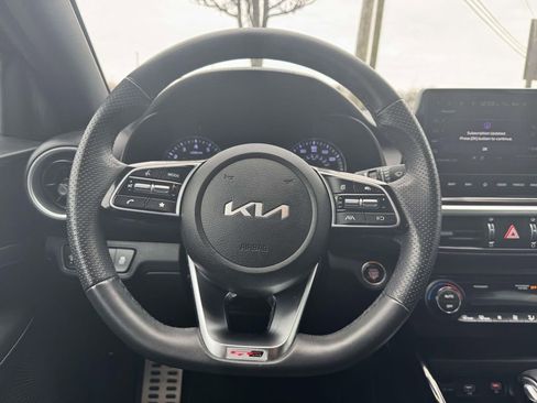 Used 2023 Kia Forte GT-Line image 12