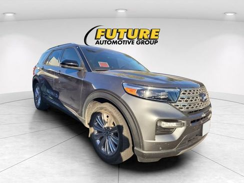 Used 2023 Ford Explorer Limited w/ Limited Technology Package RWD image 1