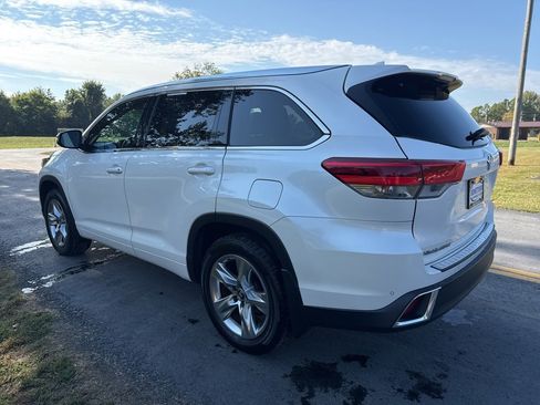 Used 2019 Toyota Highlander Limited image 5