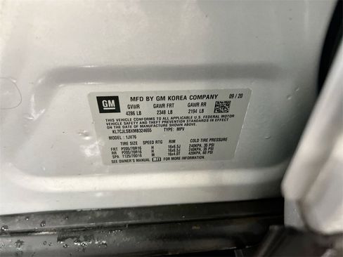 Used 2021 Chevrolet Trax LT image 27