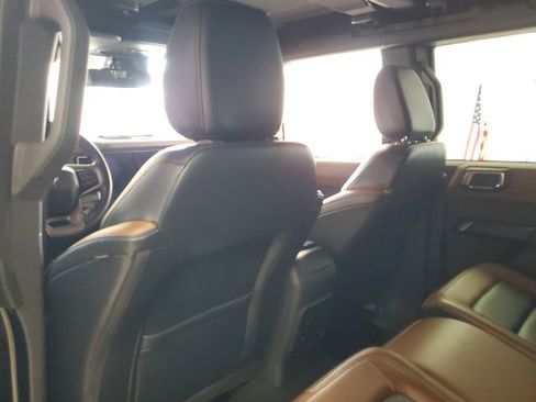 Used 2024 Ford Bronco Outer Banks image 8