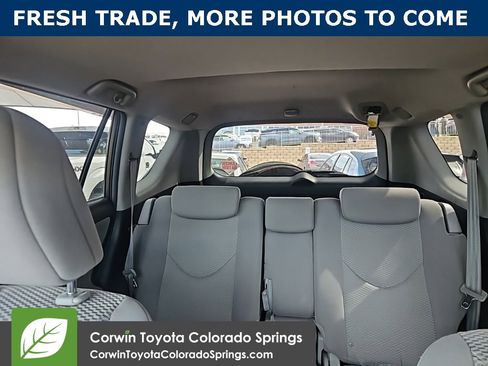 Used 2011 Toyota RAV4 4WD image 10
