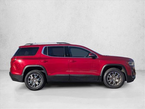 Used 2020 GMC Acadia SLE w/ Driver Convenience Package image 4