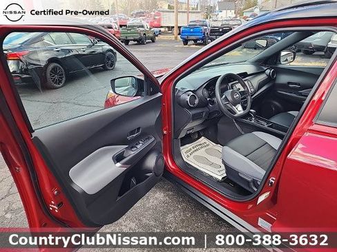 Certified 2023 Nissan Kicks SR w/ SR Premium Package image 10