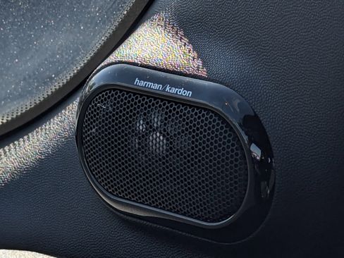 Used 2018 MINI Cooper Convertible image 12