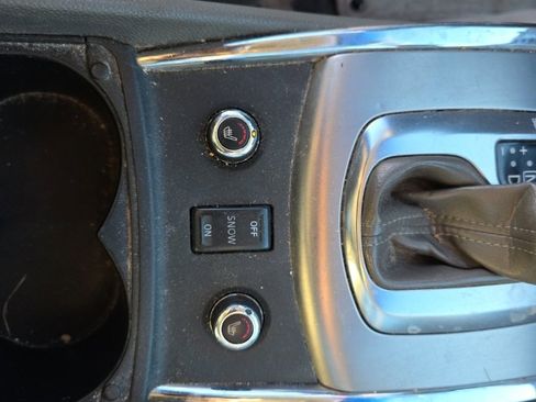 Used 2010 INFINITI G37 x w/ Premium Pkg image 20