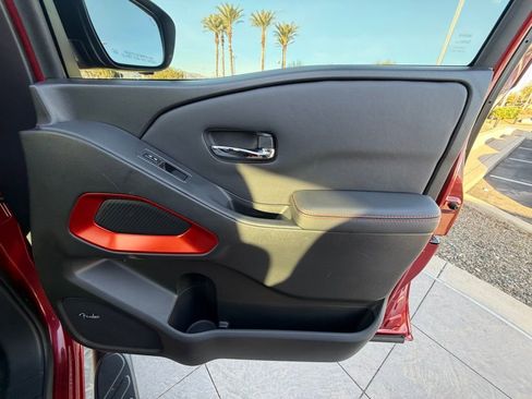 Used 2023 Nissan Frontier PRO-4X w/ Pro-4X Premium Package image 21