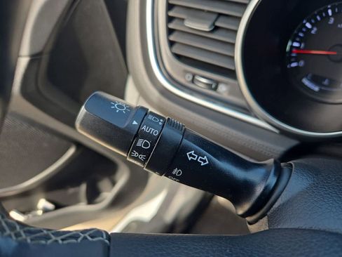 Used 2015 Kia Optima SX image 25