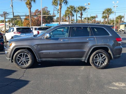 Used 2018 Jeep Grand Cherokee Limited image 9