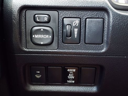 Used 2015 Toyota 4Runner SR5 RWD image 32