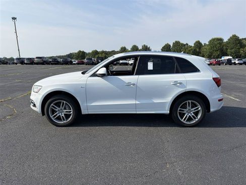 Used 2015 Audi Q5 3.0T Premium Plus w/ Technology Package AWD/4WD image 4