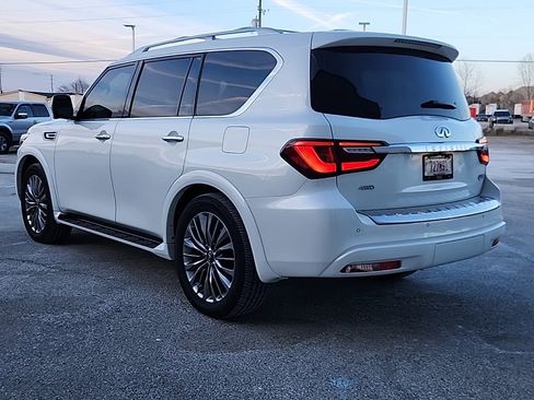 Used 2021 INFINITI QX80 Sensory w/ All-Season Package image 3