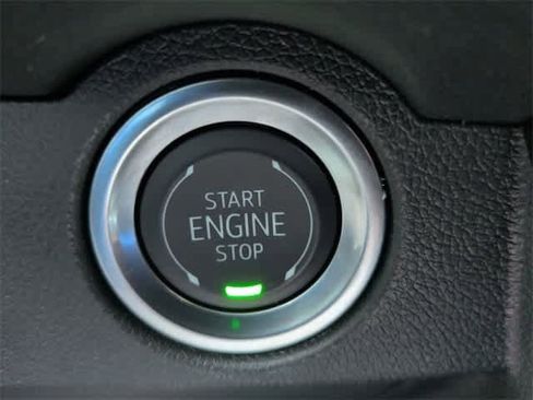 Used 2024 Chevrolet Traverse LT w/ Trailering Package image 38