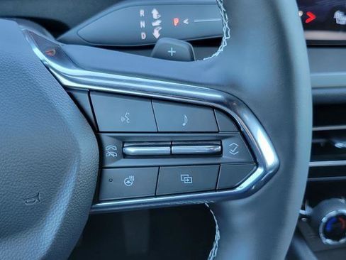 New 2026 Chevrolet Traverse LT AWD/4WD image 15