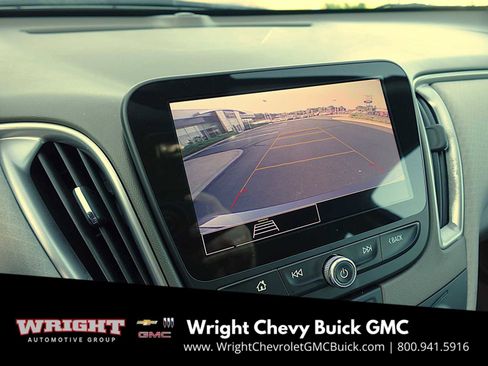 Used 2022 Chevrolet Malibu LT image 19