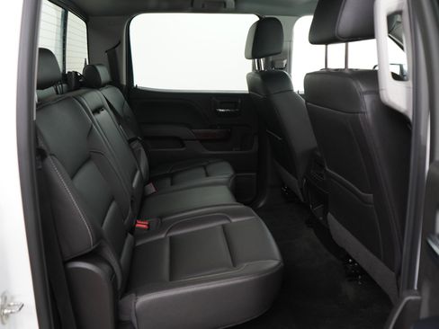 Used 2018 GMC Sierra 1500 SLT AWD/4WD image 12