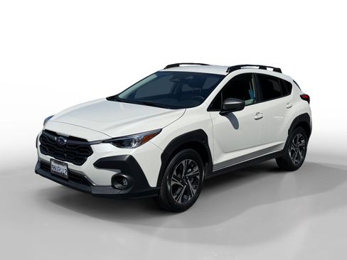 Certified 2024 Subaru Crosstrek 2.0i Premium w/ Crosstrek Mirror Package AWD/4WD image 1