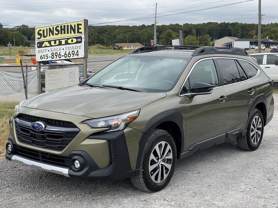 Used 2024 Subaru Outback Premium w/ Popular Package #1A AWD/4WD image 2