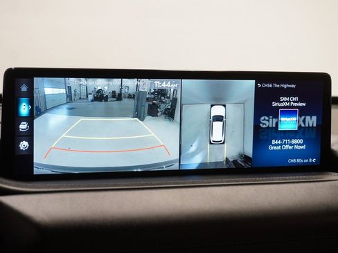 Used 2024 Genesis GV80 3.5T w/ Advanced Package image 30