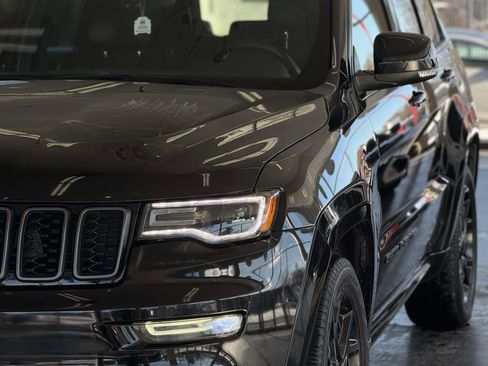 Used 2021 Jeep Grand Cherokee Limited X image 20
