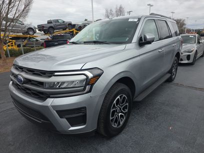 Used 2024 Ford Expedition XLT