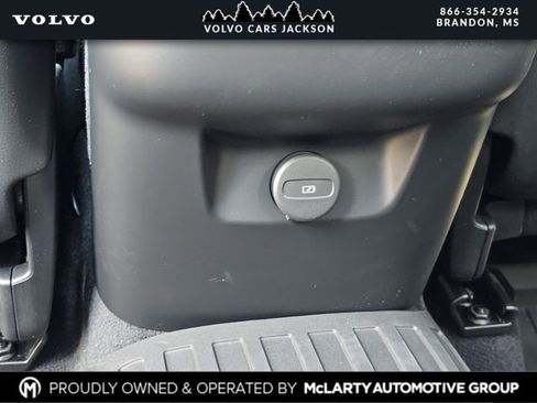 New 2026 Volvo XC60 B5 Plus w/ Protection Package Premier image 15