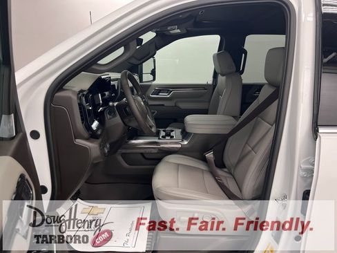 New 2026 Chevrolet Silverado 2500 LTZ w/ LTZ Premium Package image 31