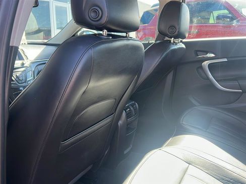 Used 2017 Buick Regal Sport Touring image 11