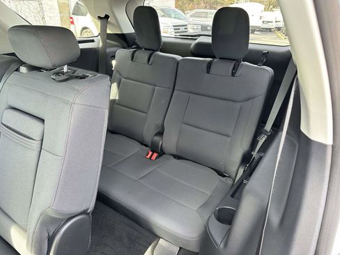 Used 2025 Ford Explorer Active image 14