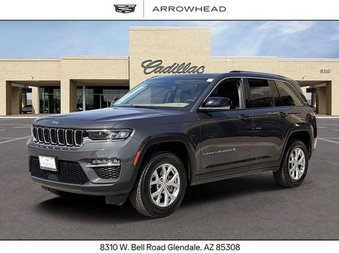 Used 2023 Jeep Grand Cherokee Limited AWD/4WD image 1