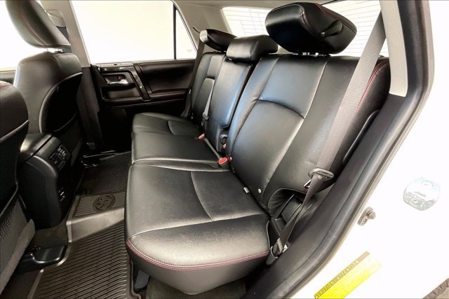 Used 2017 Toyota 4Runner TRD Off-Road Premium AWD/4WD image 20