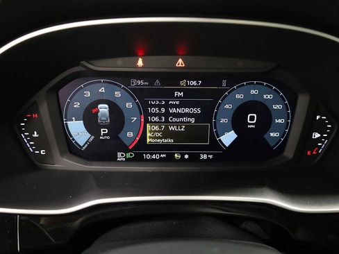 Used 2022 Audi Q3 2.0T Premium w/ Convenience Package AWD/4WD image 21