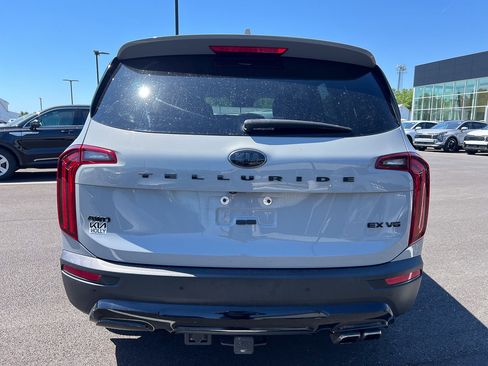 Used 2021 Kia Telluride EX w/ EX Premium Package AWD/4WD image 4