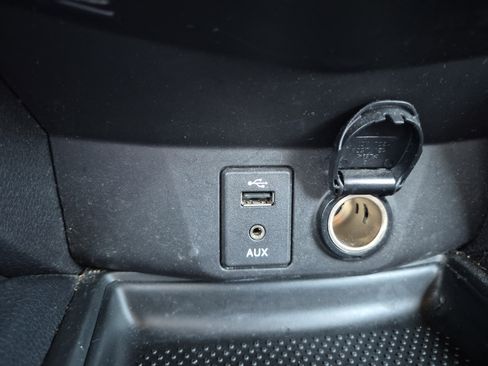 Used 2015 Nissan Rogue SL AWD/4WD image 14