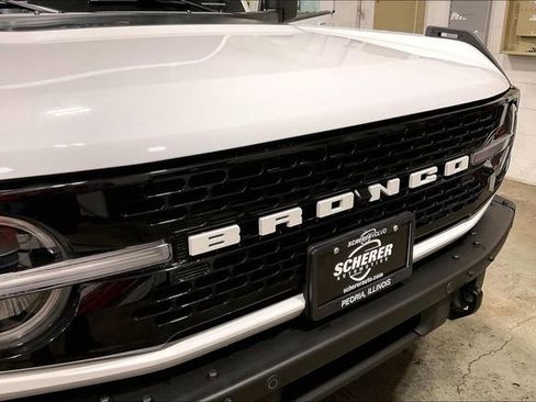 Used 2022 Ford Bronco Wildtrak image 30